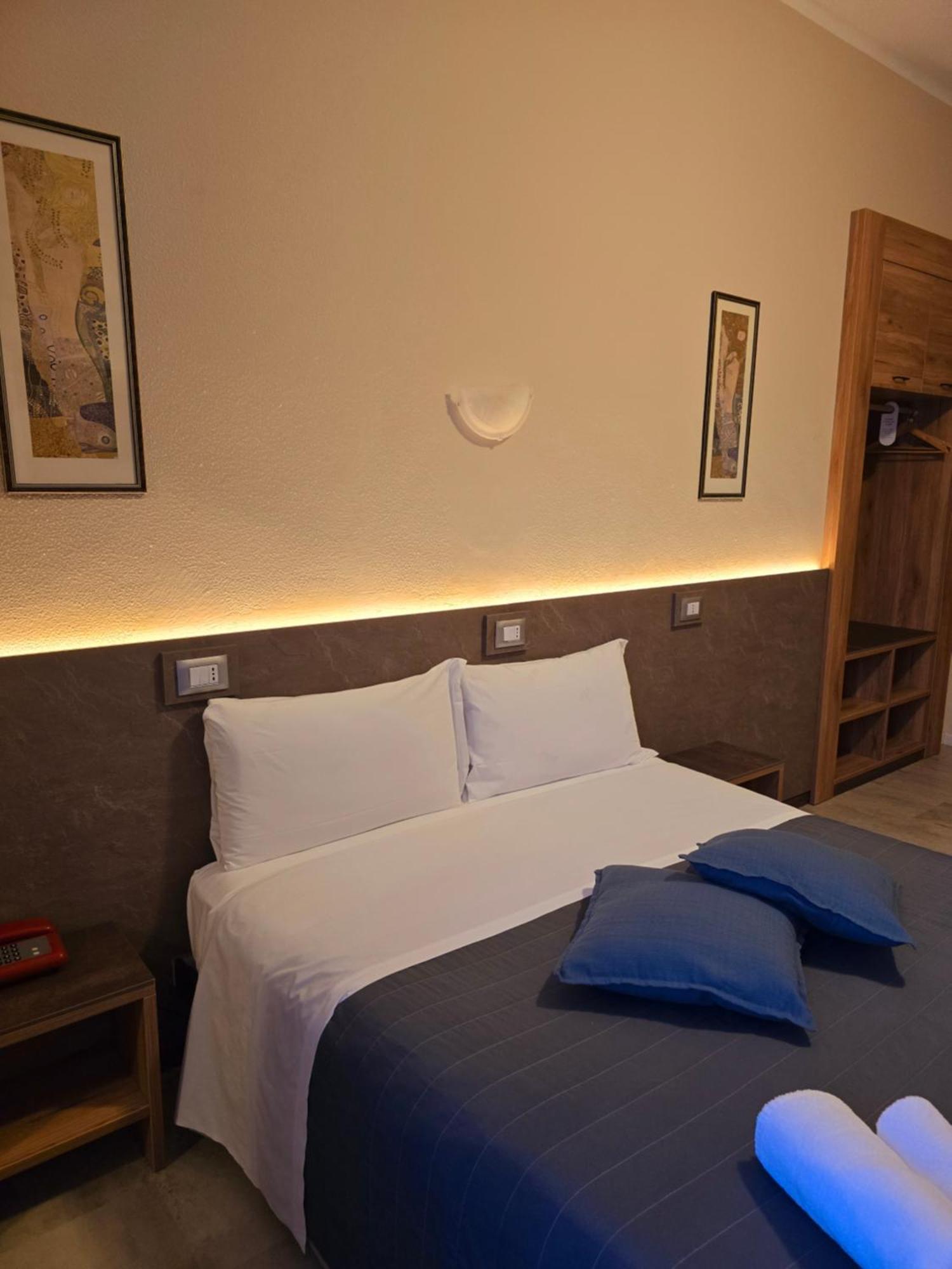 Hotel Romano Torino Esterno foto